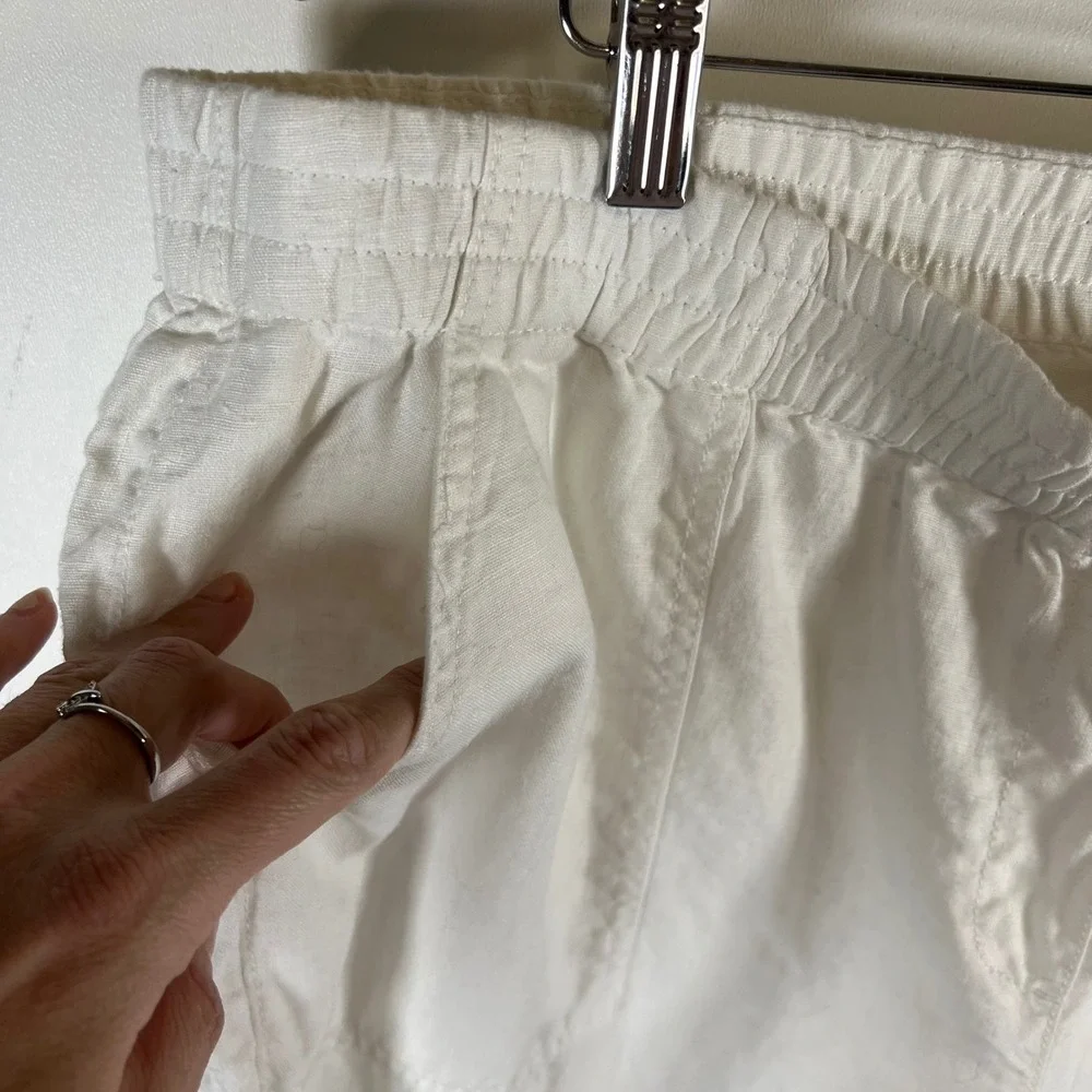 Chicos White 100% Linen Elastic Waist Straight Leg‎ Pants Womens Size 3.5 XL 18